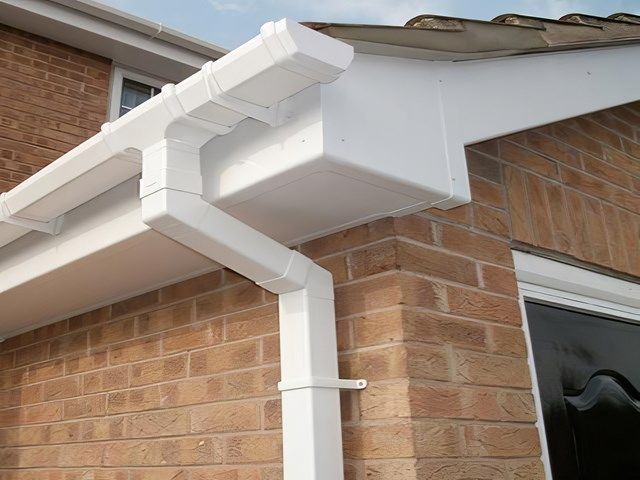 images/fascias-soffits/slider/fascia-soffit-cleaning-2-kireth-ai.jpeg