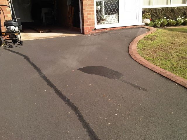 Tarmac Cleaning Before Cleaning