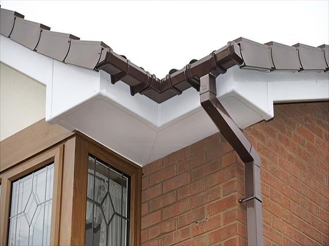 images/fascias-soffits/slider/fascia-soffit-cleaning-5-kireth-ai.jpeg